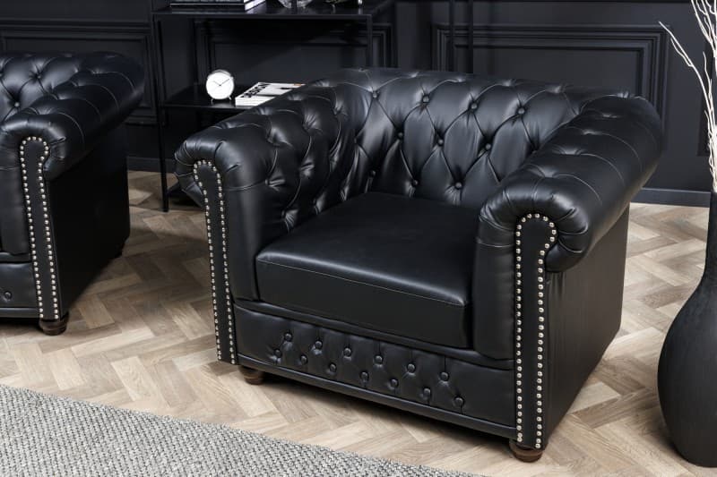 Kožené křeslo Chesterfield provedení s designovým zdobením 73cm