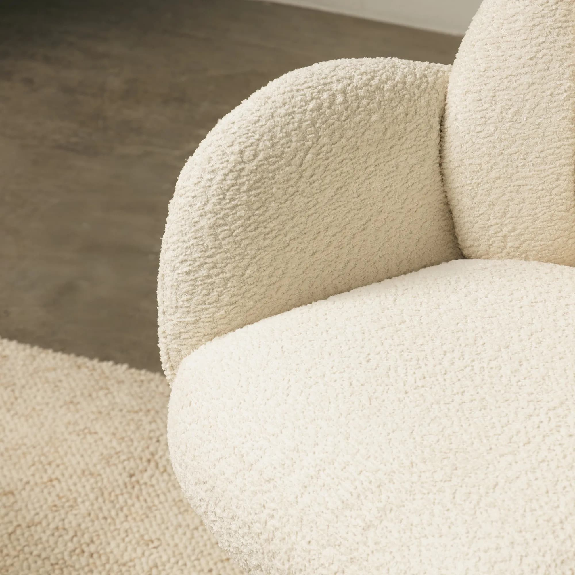 Otočné designové křeslo Casablanca bouclé, Bílé 3