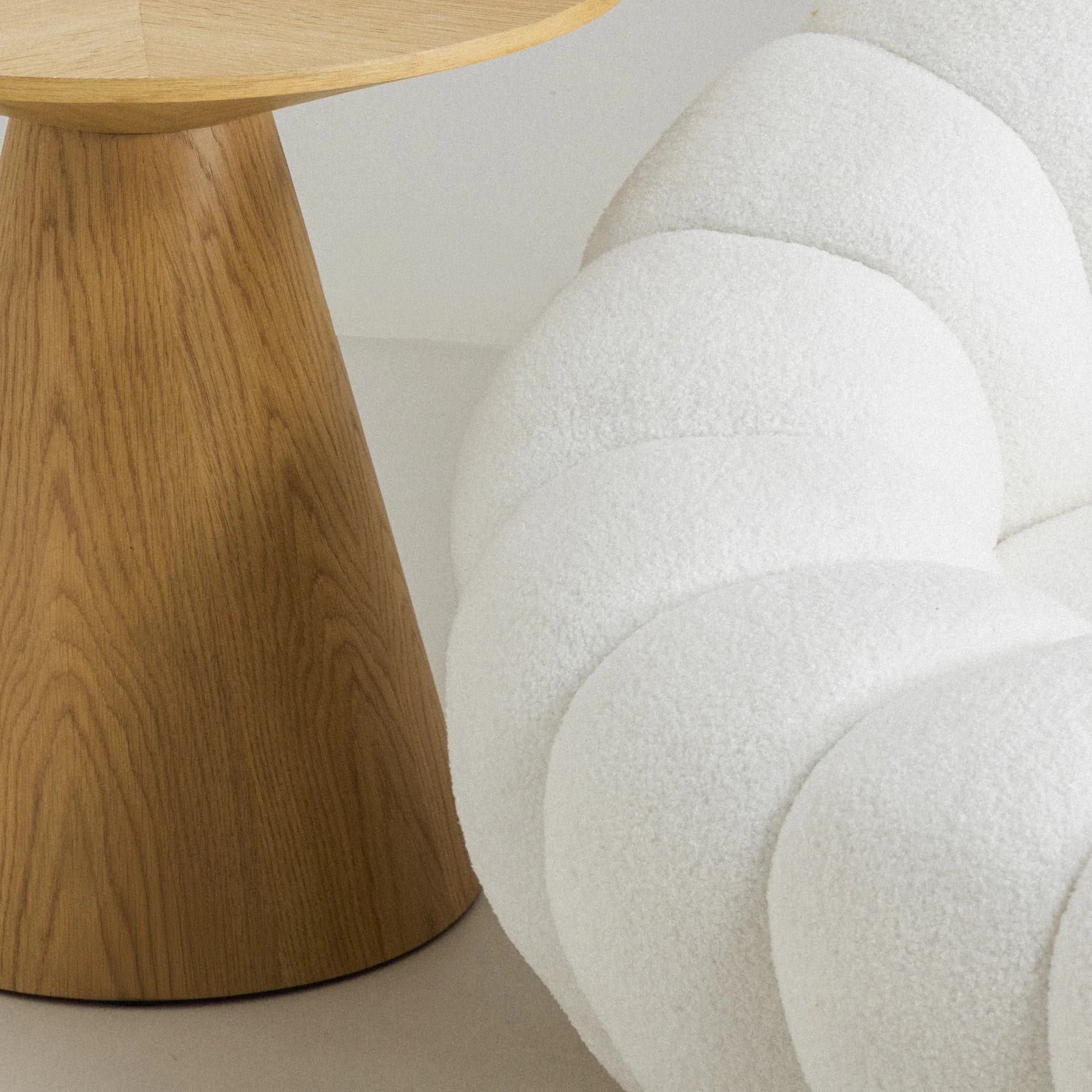Designová pohovka Firence 145 cm, Boucle bílá 3