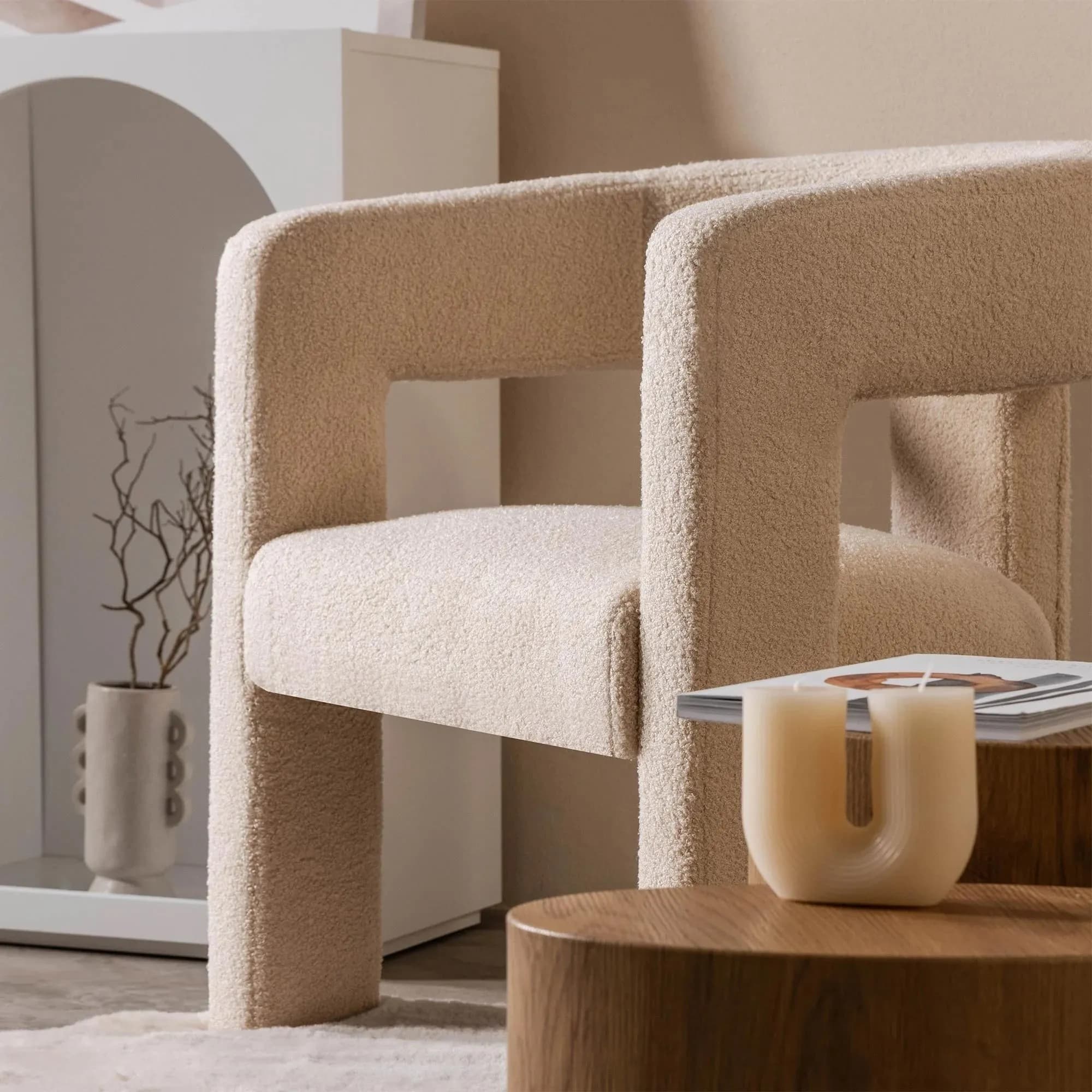 Designové křeslo Lory bouclé, Béžové 3
