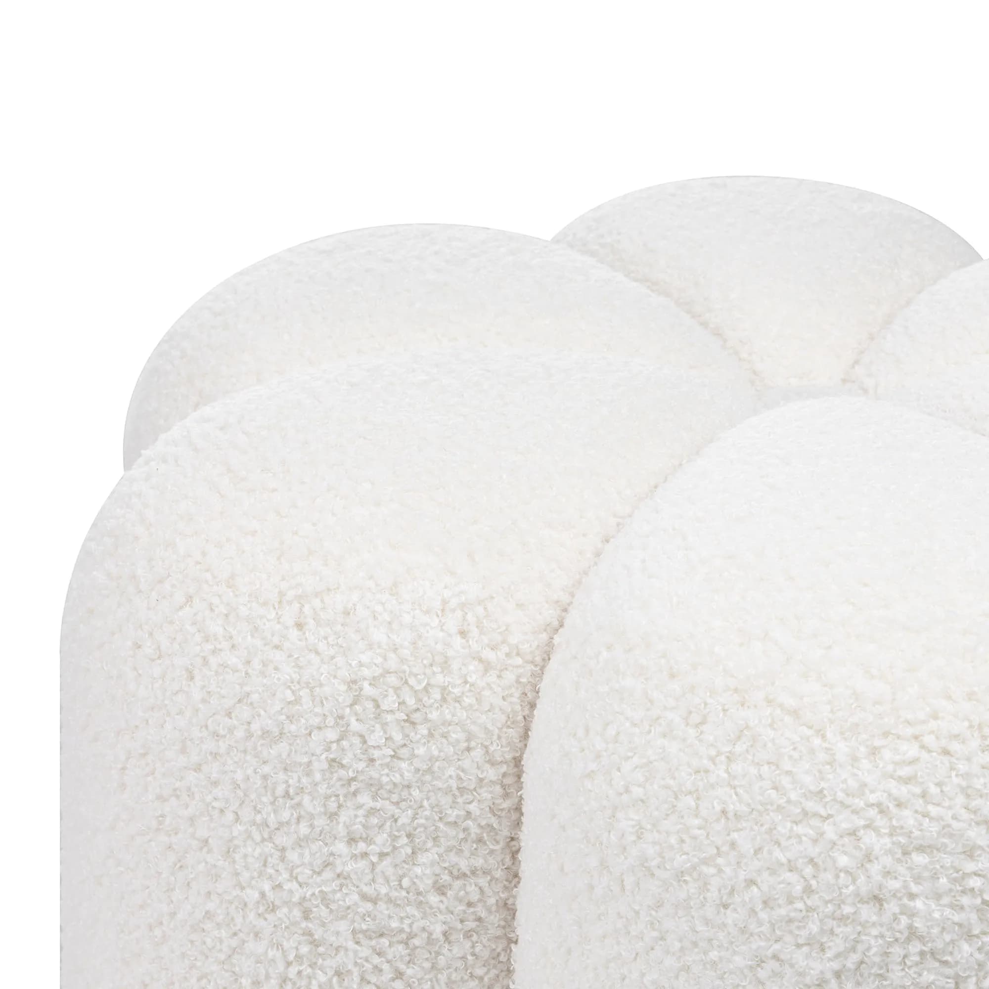 Designový taburet Quad bouclé, Bílý 3